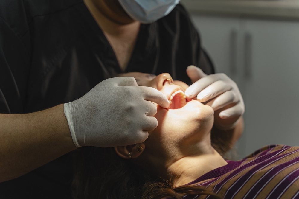 Finding the Best Periodontists Near You: What to Consider